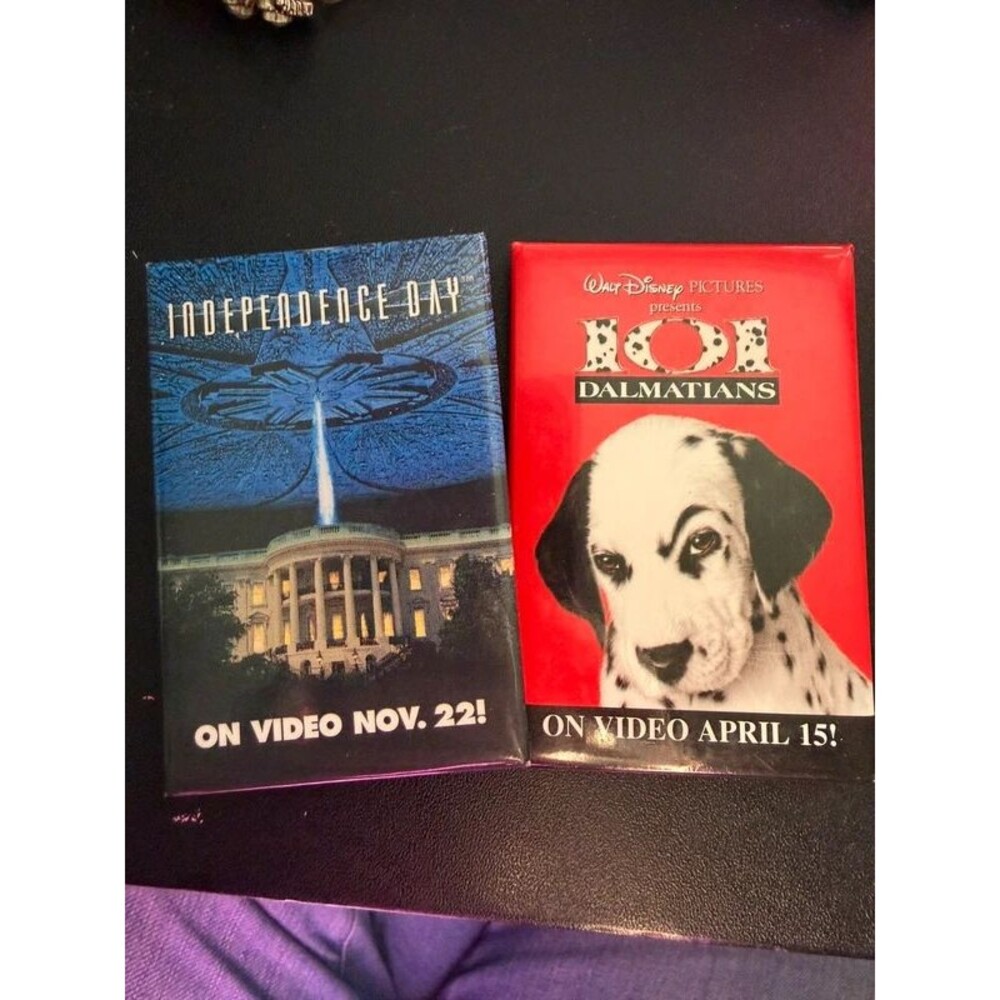 2 Movie Promo Buttons 101 Dalmatians Independence Day